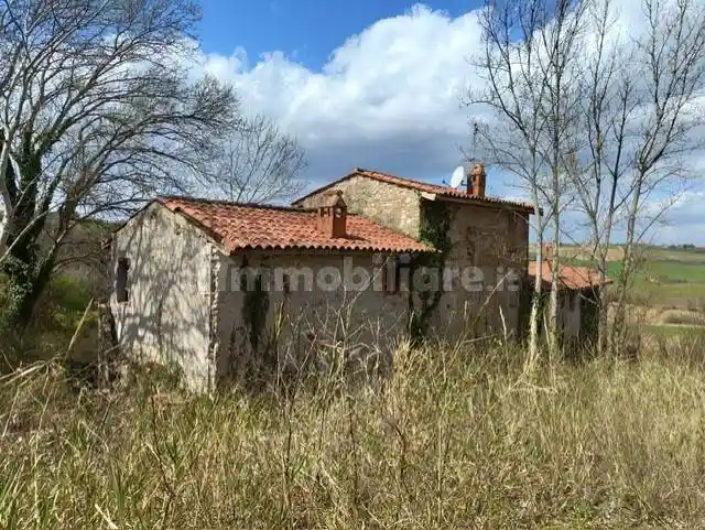 Rustico - Casale in vendita a Todi