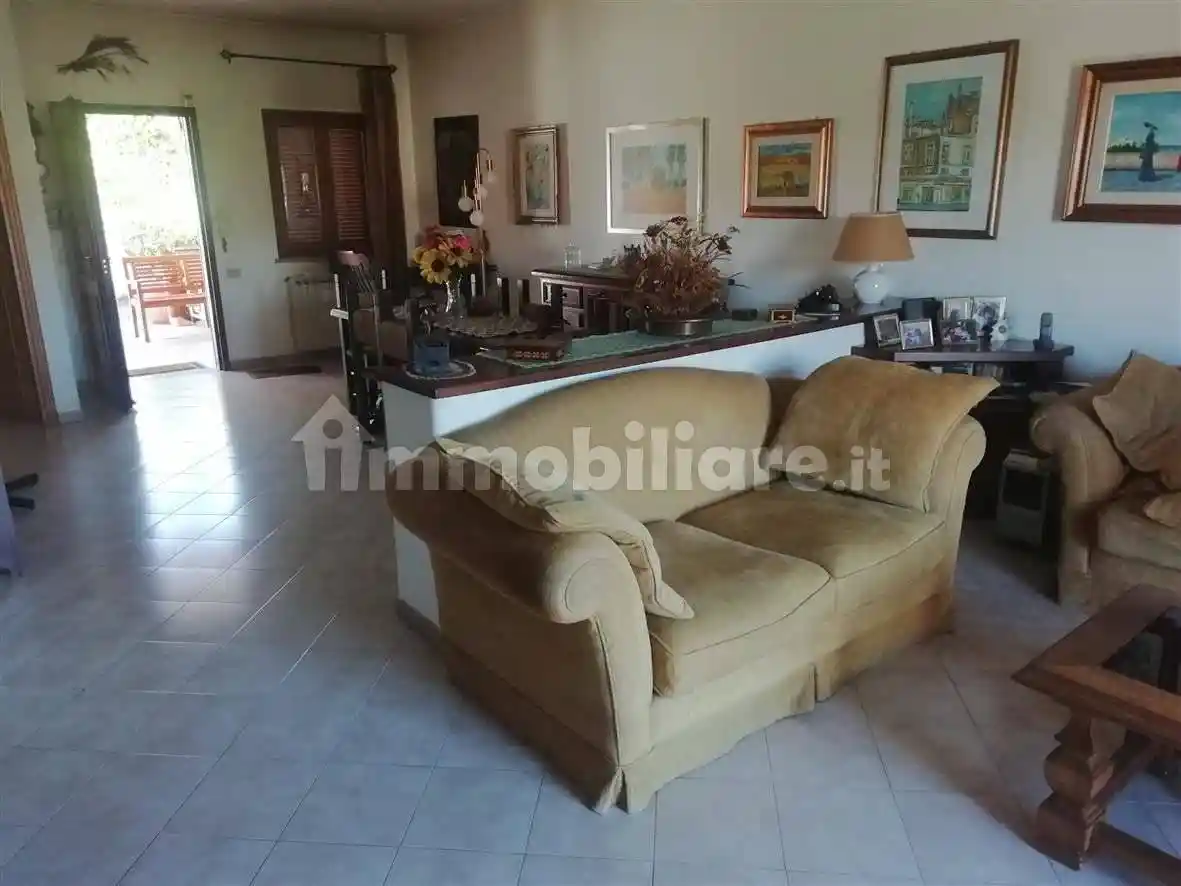 Villa unifamiliare via Vincenzo Tardani 28, Acilia, Roma - foto 4