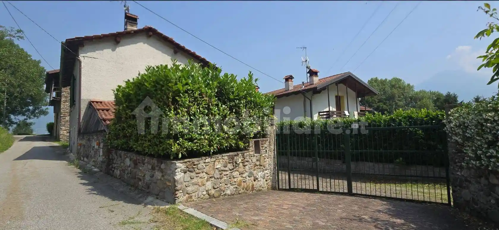 Villa in vendita a Colico