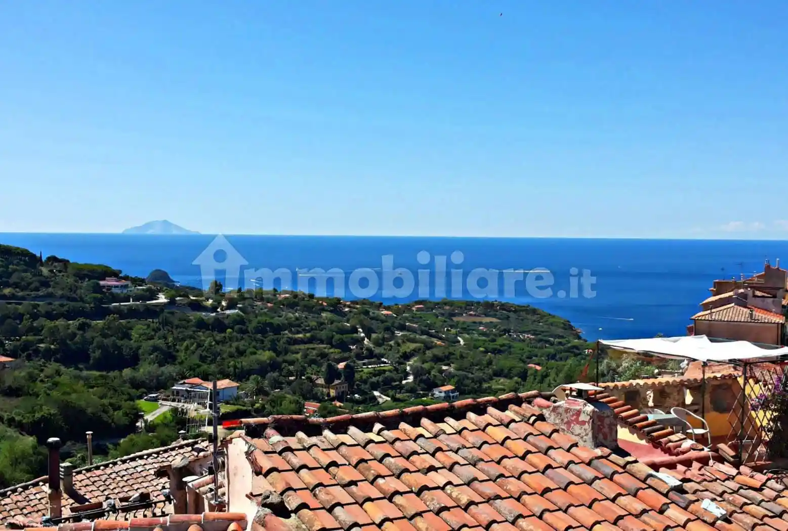 Appartamento in vendita a Capoliveri