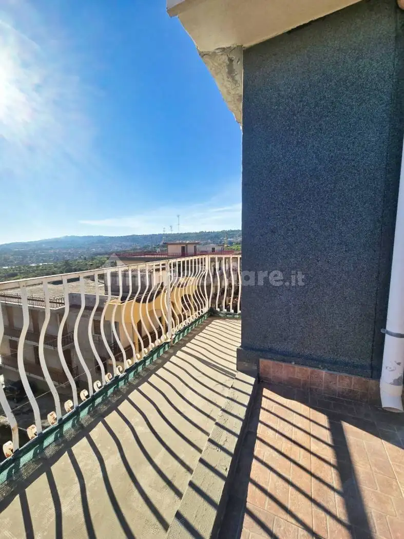 Appartamento in vendita a Acireale