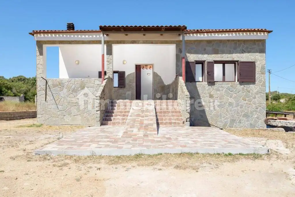 Villa in vendita a Telti