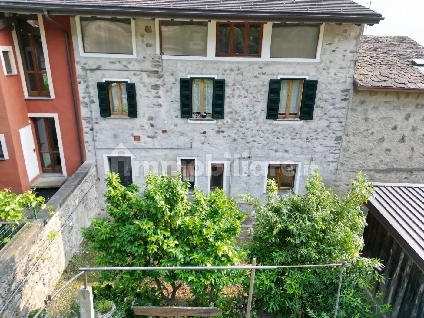 Quadrilocale via Giuseppe Garibaldi, Centro, Berbenno di Valtellina - foto 2