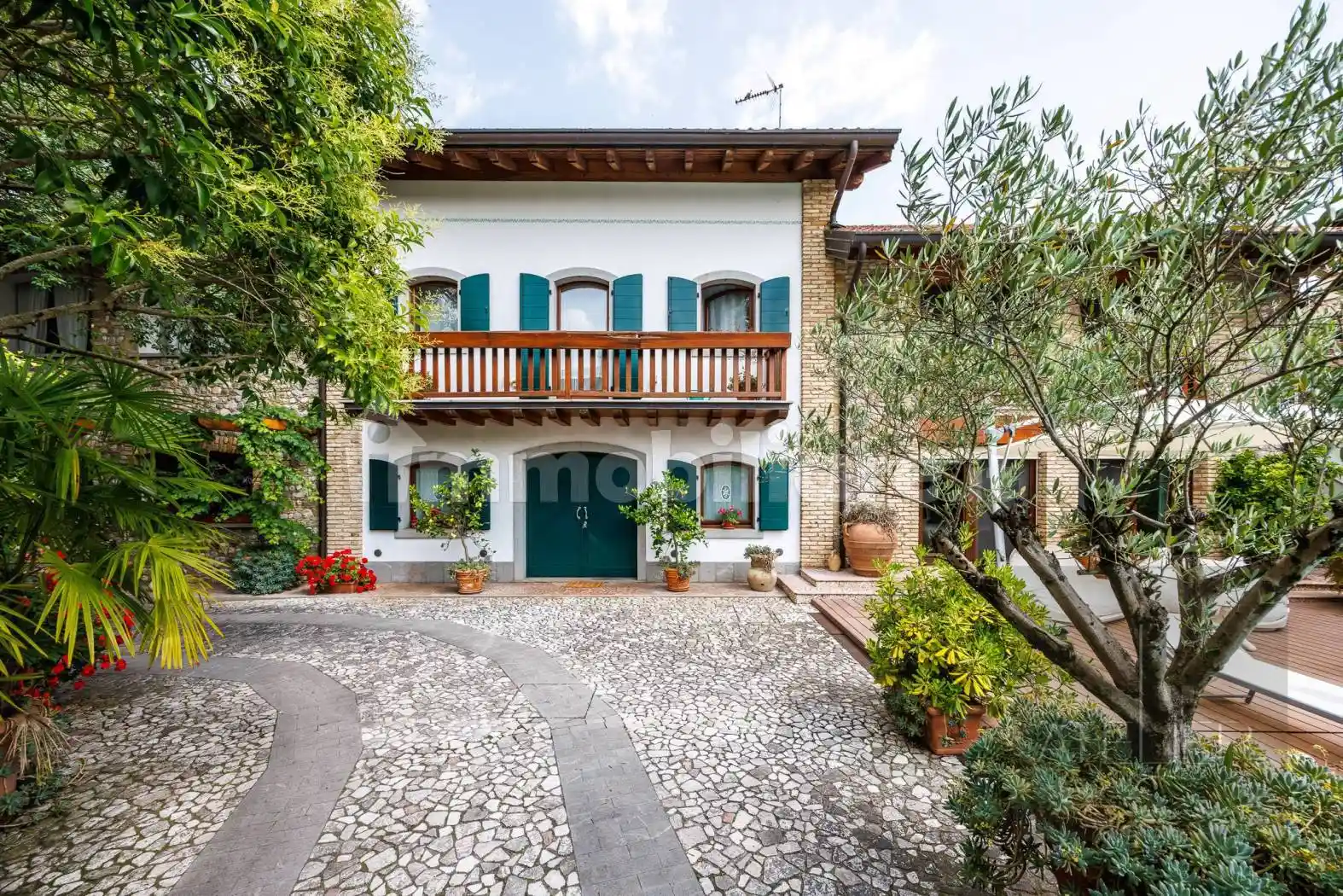 Villa unifamiliare, ottimo stato, 752 m², Cussignacco - Paparotti, Udine - foto 2