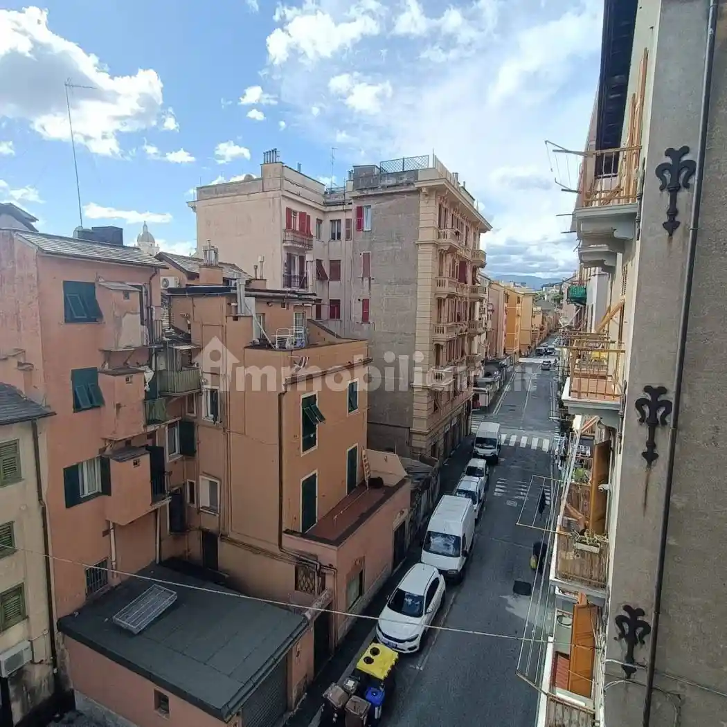 Appartamento in affitto a Genova