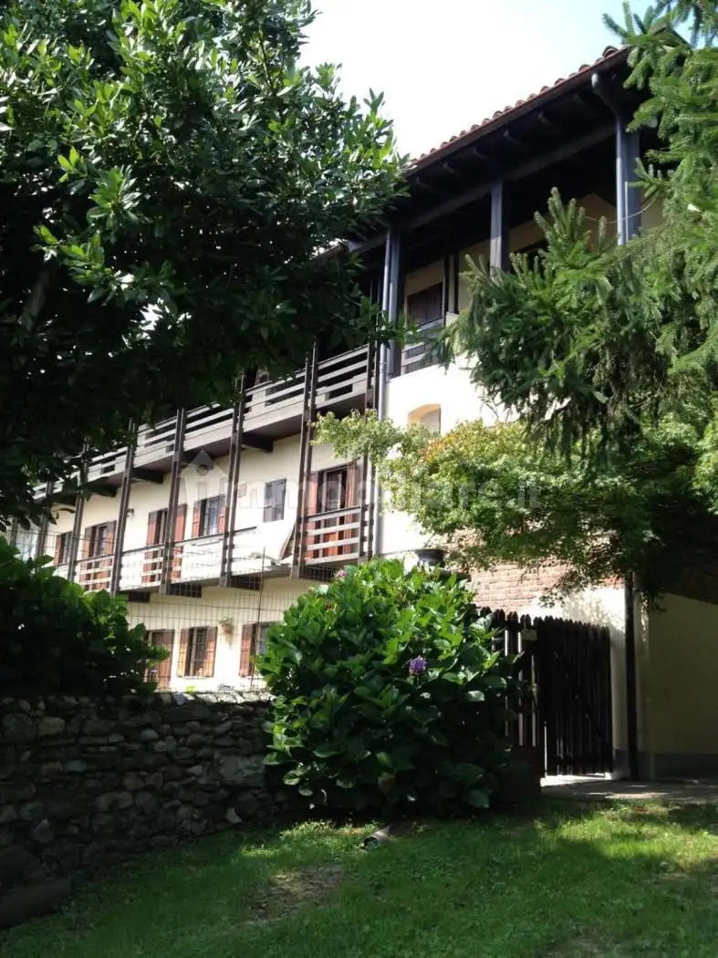 Rustico - Casale in vendita a Oleggio Castello