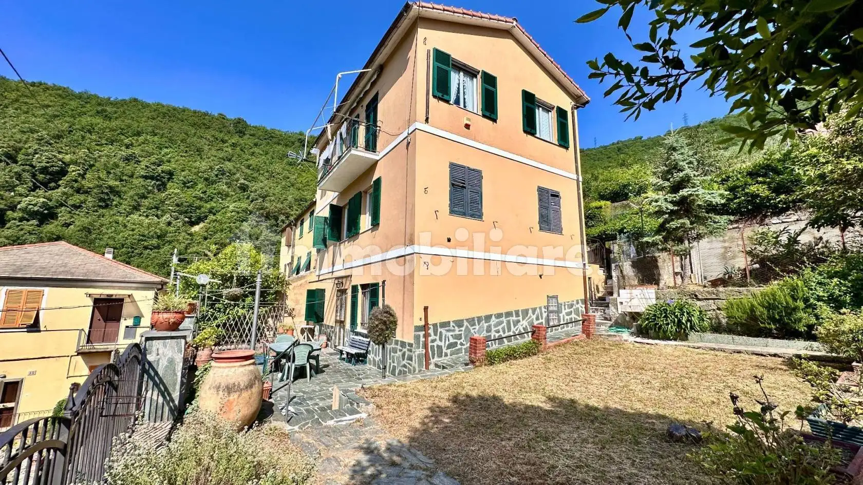 Casa indipendente in vendita a Genova