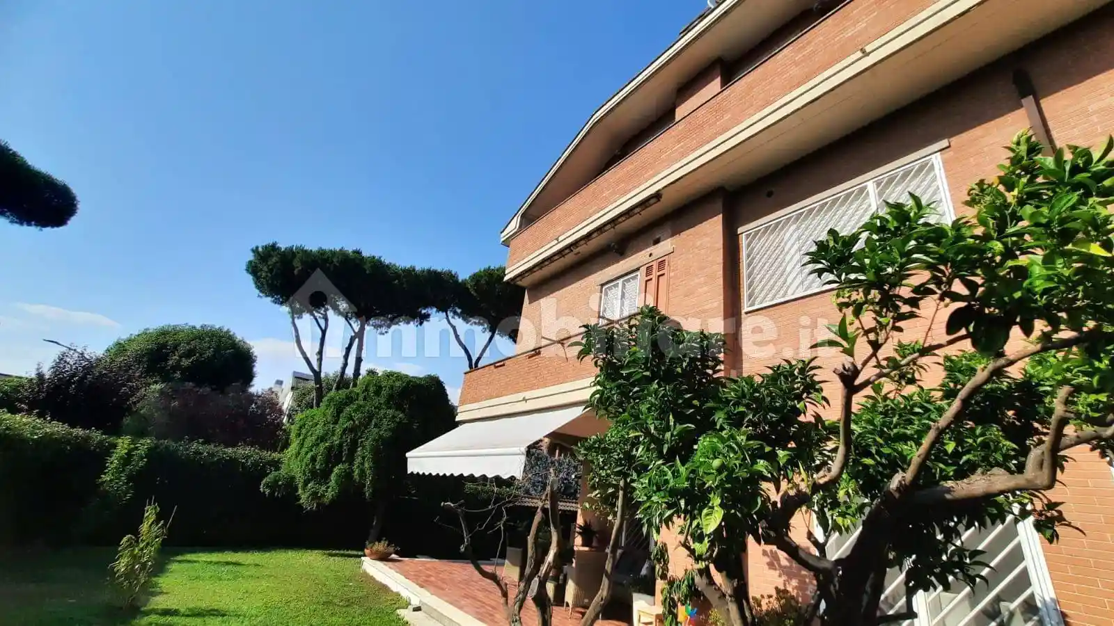 Villa bifamiliare via Sofocle, Axa, Roma - foto 5
