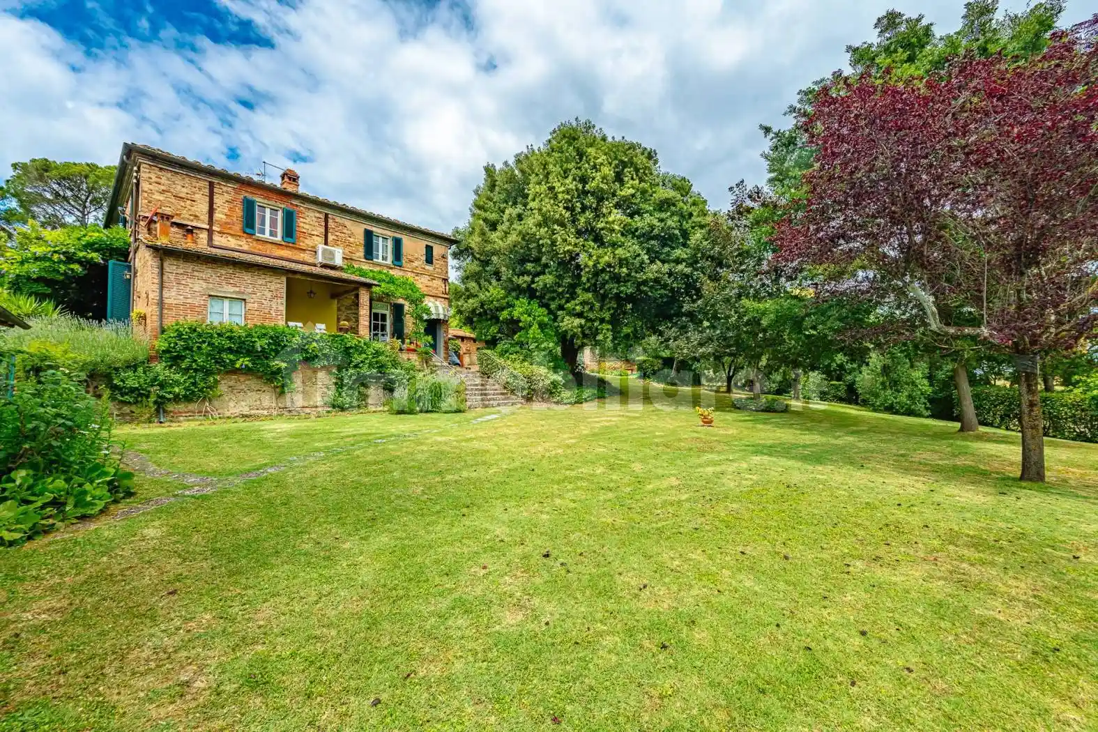 Rustico - Casale in vendita a Foiano della Chiana