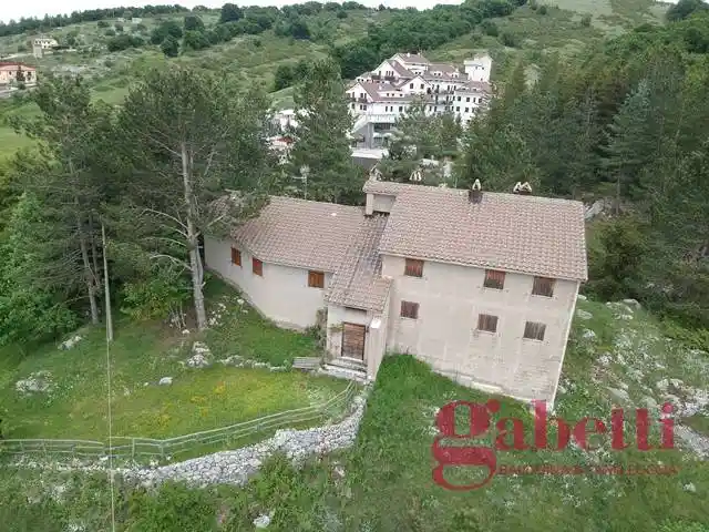 Villa unifamiliare Ss5bis, 9, Centro, Rocca di Mezzo - foto 2