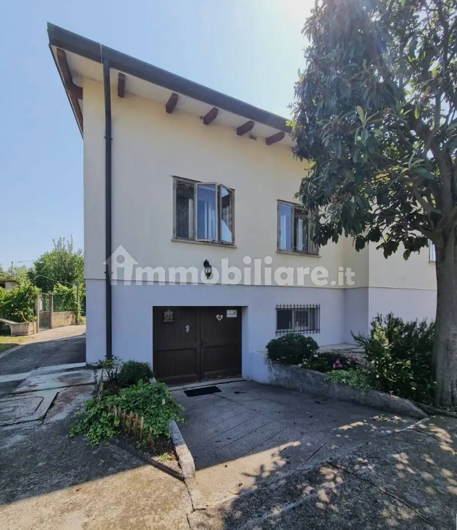 Villa unifamiliare via Giuseppe Verdi 27, Sevegliano, Bagnaria Arsa - foto 3