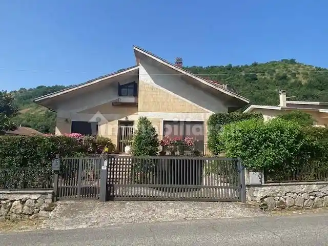 Villa in vendita a Cassino