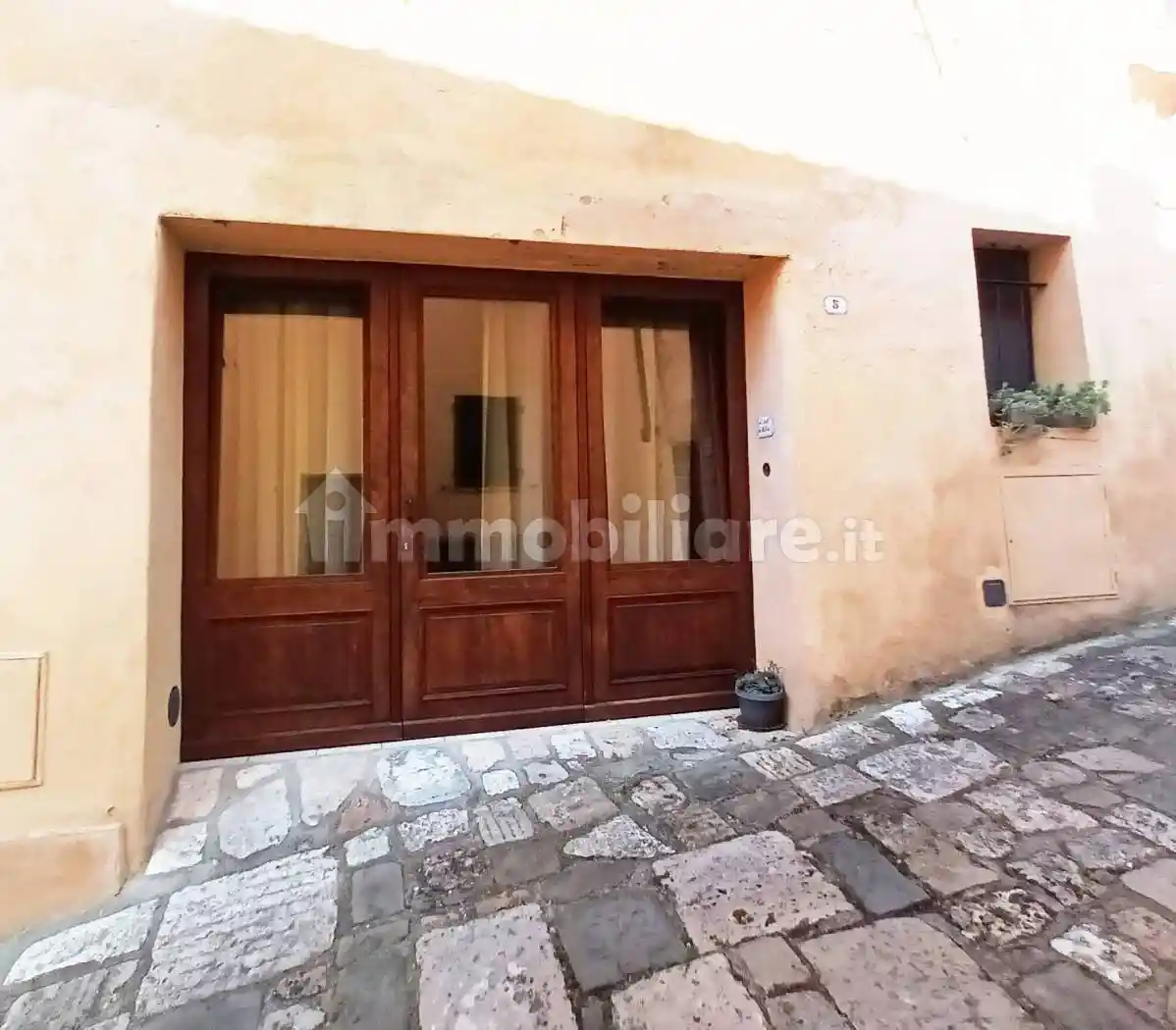 Appartamento in vendita a Cetona