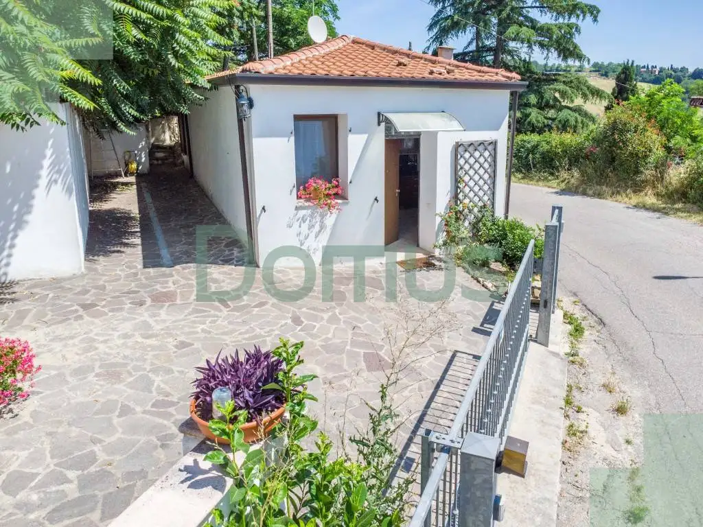 Casa indipendente in vendita a Cesena