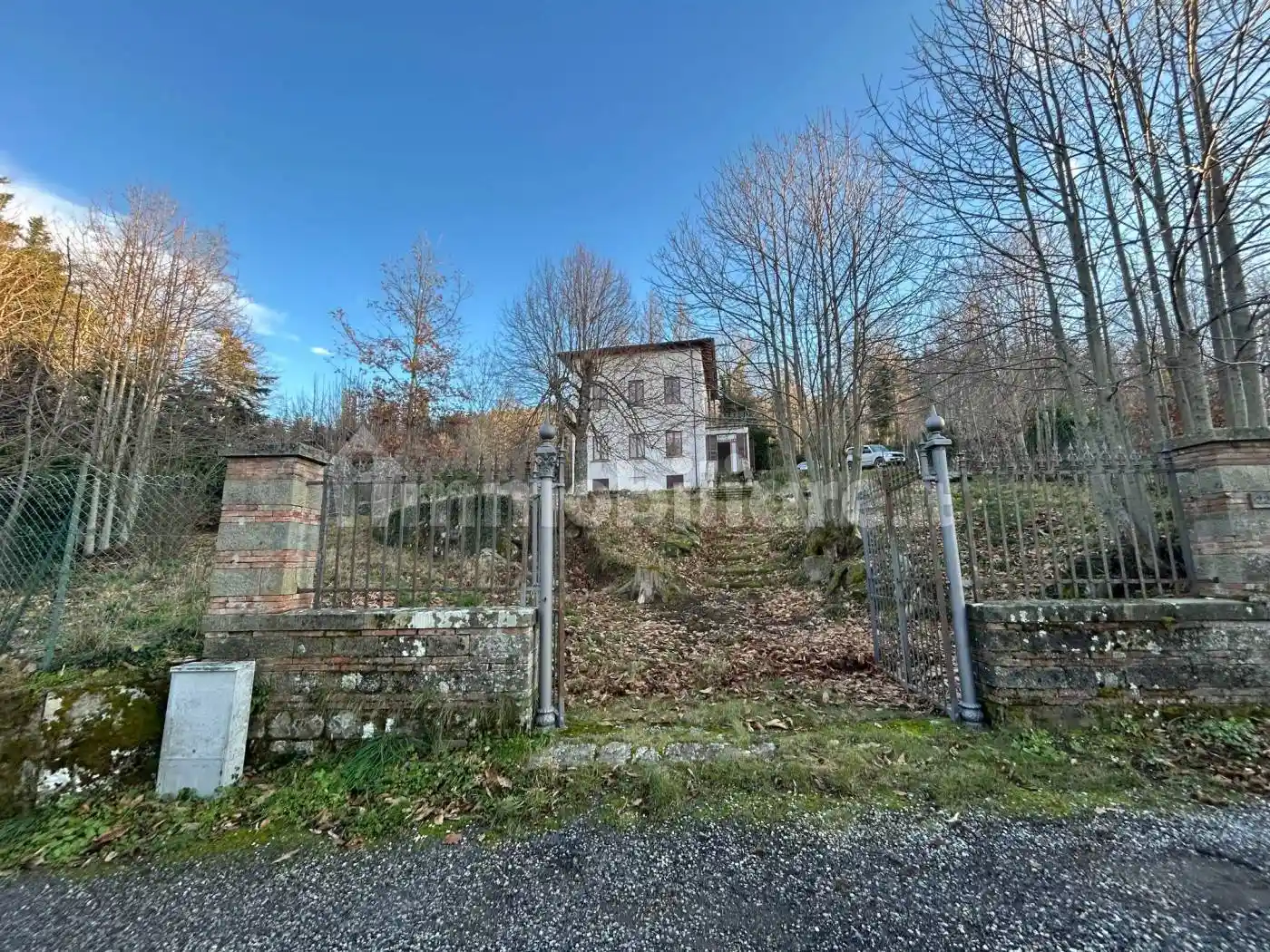 Villa in vendita a Reggello