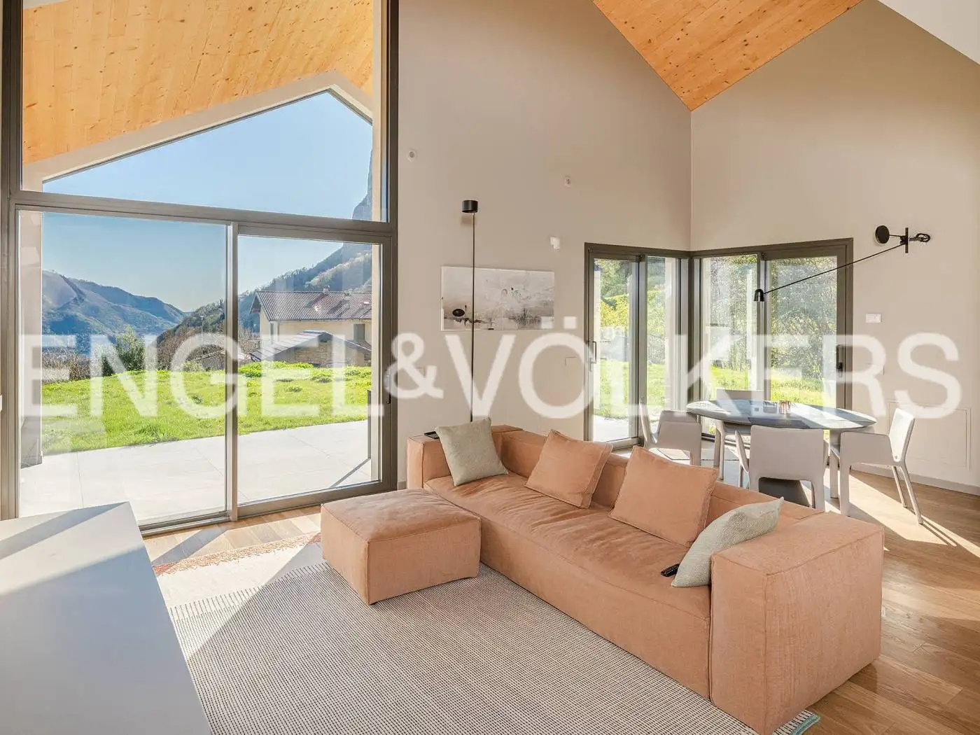 Villa in vendita a Lecco