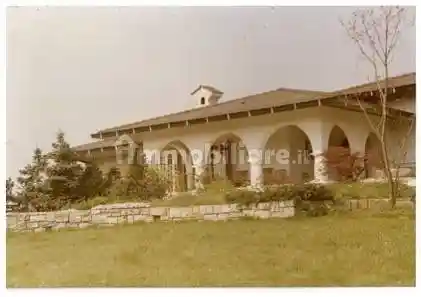 Villa in vendita a Dello