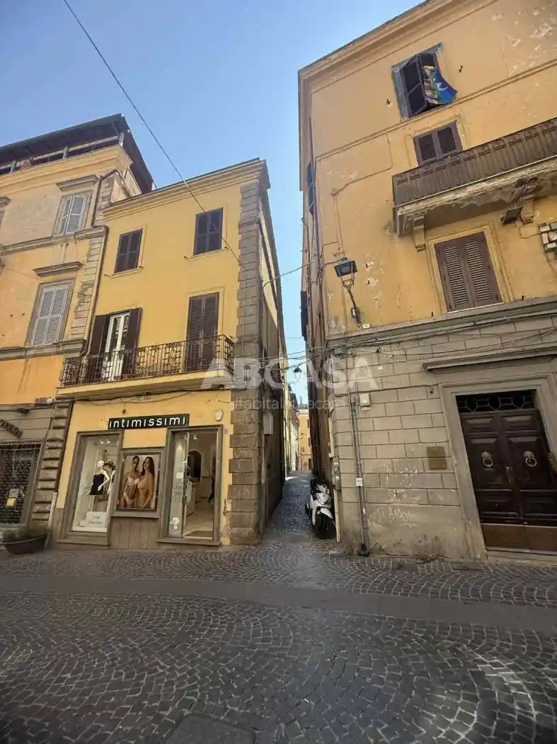 Appartamento in vendita a Velletri