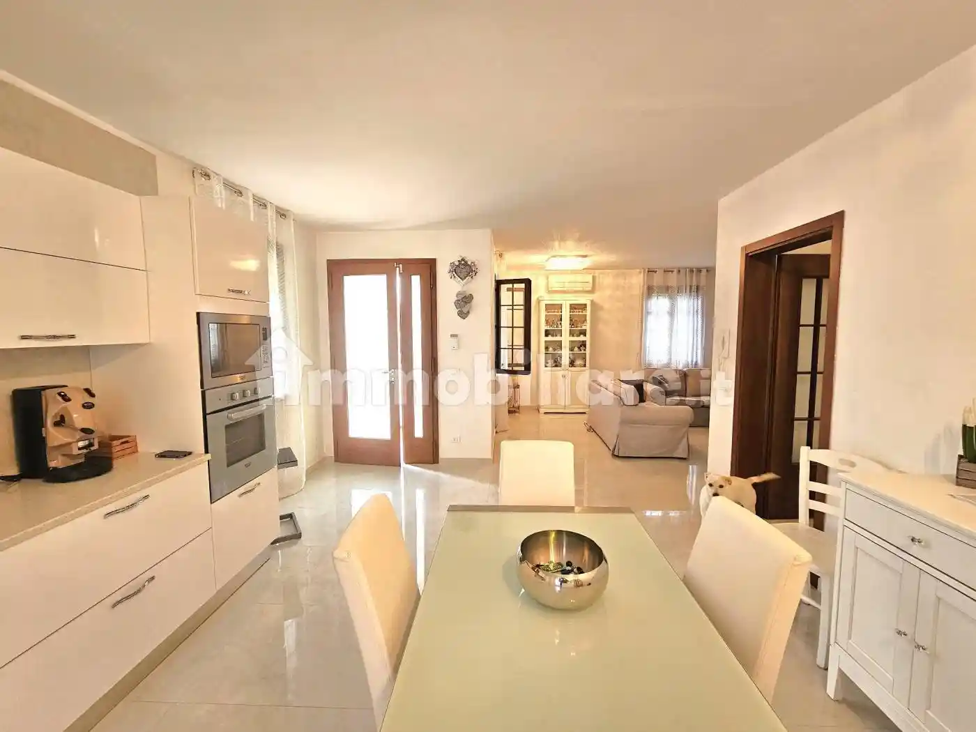 Villa in vendita a Paese