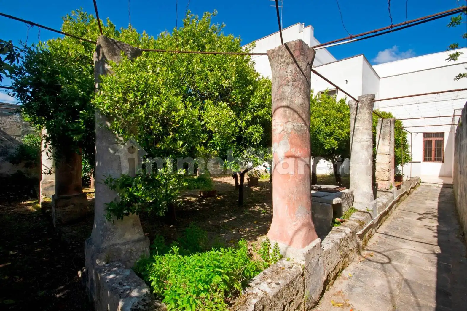 Casa indipendente in vendita a Guagnano