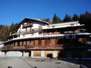 Appartamento in vendita a Castione della Presolana