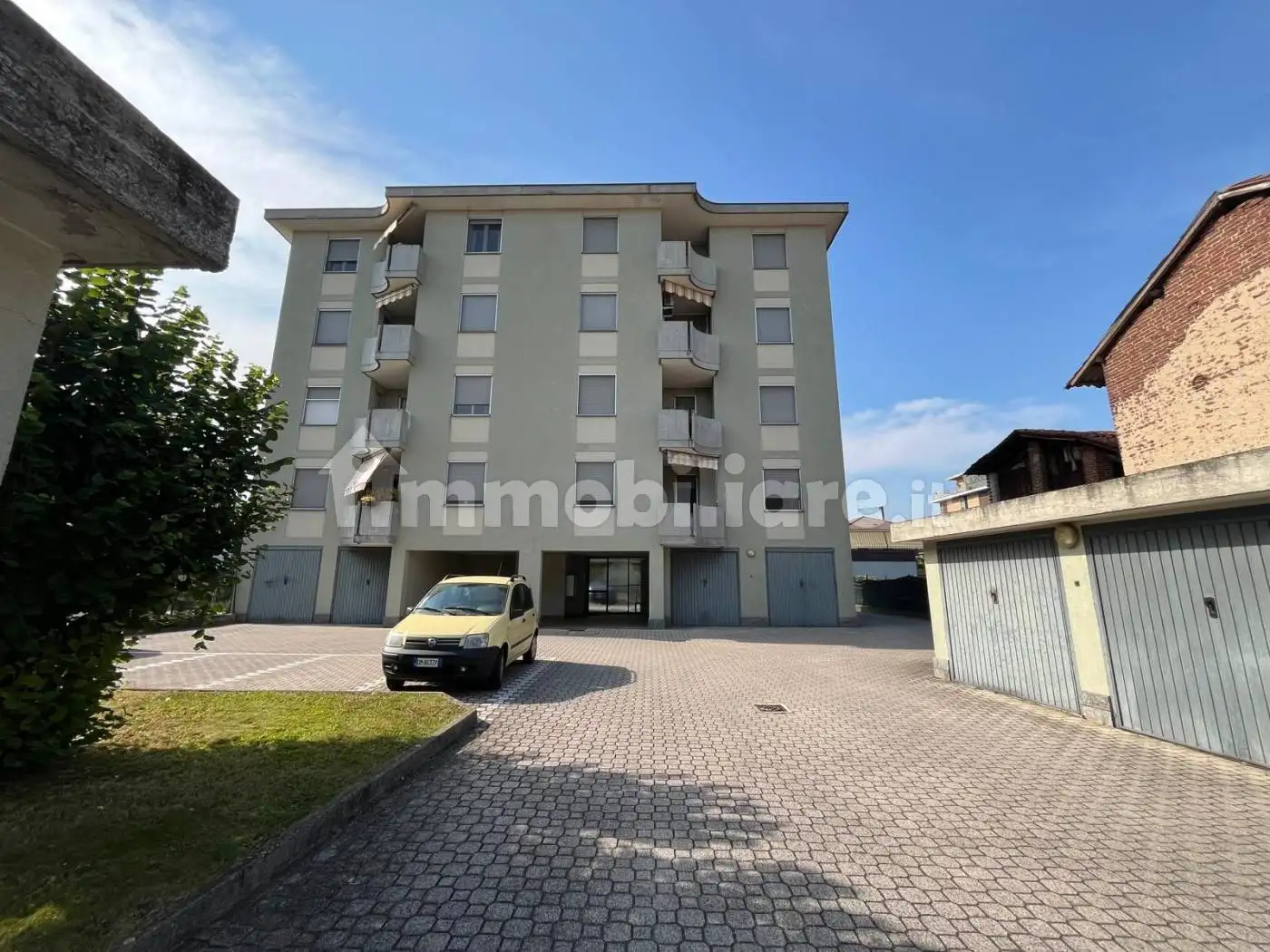 Appartamento in vendita a Novara