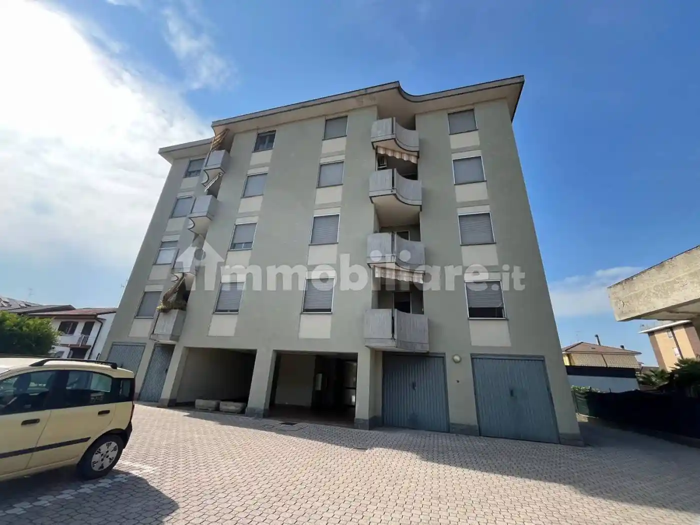 Bilocale buono stato, primo piano, Pernate, Novara - foto 2