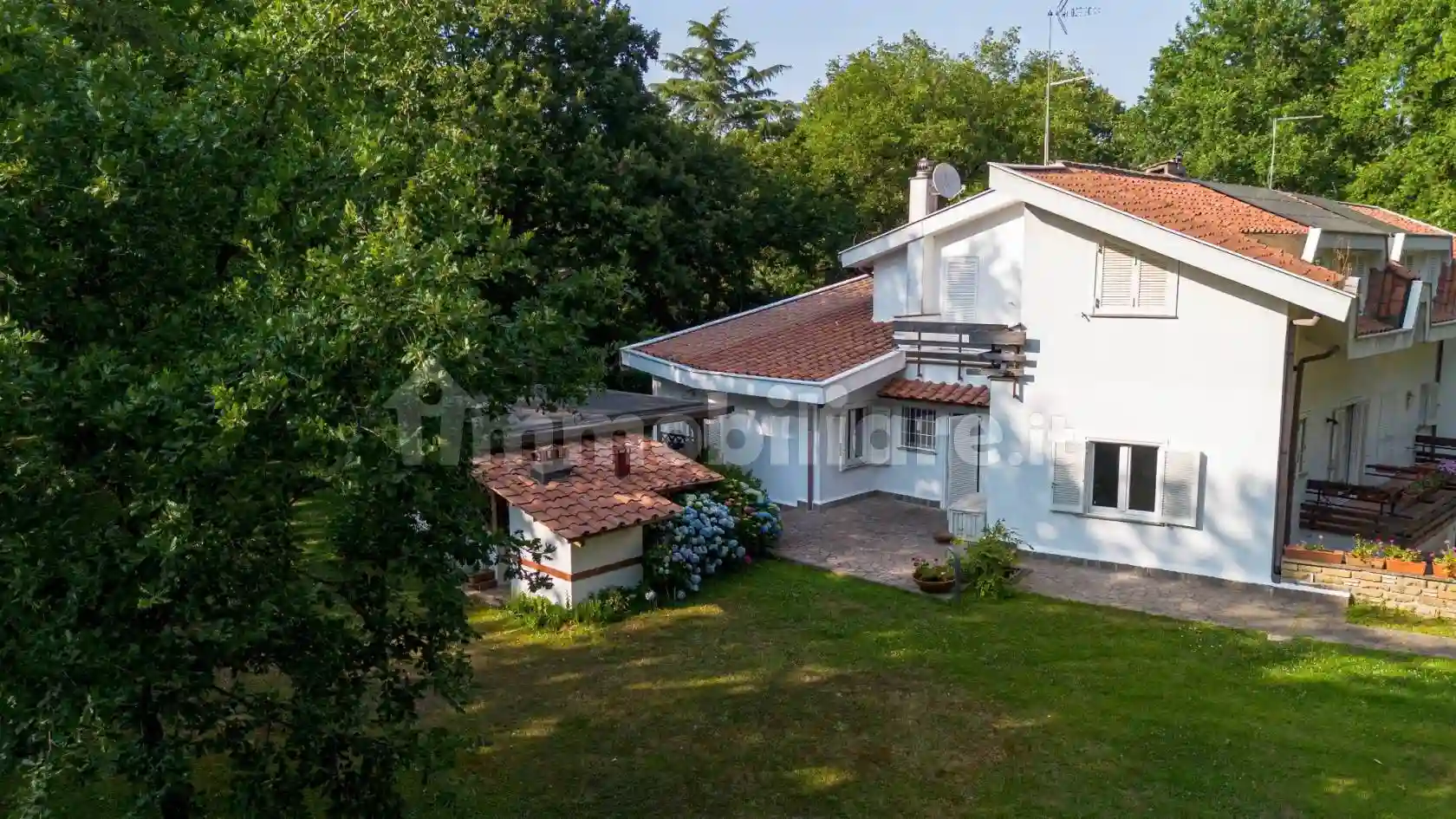 Villa - foto 2