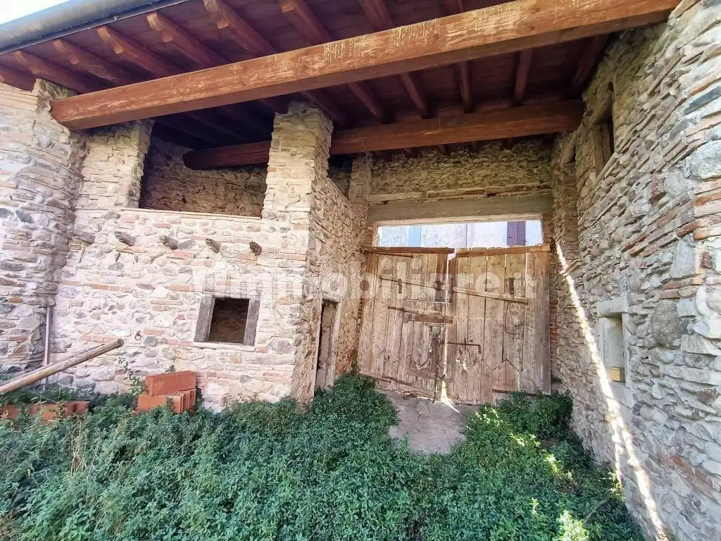 Rustico - Casale in vendita a Calvagese della Riviera