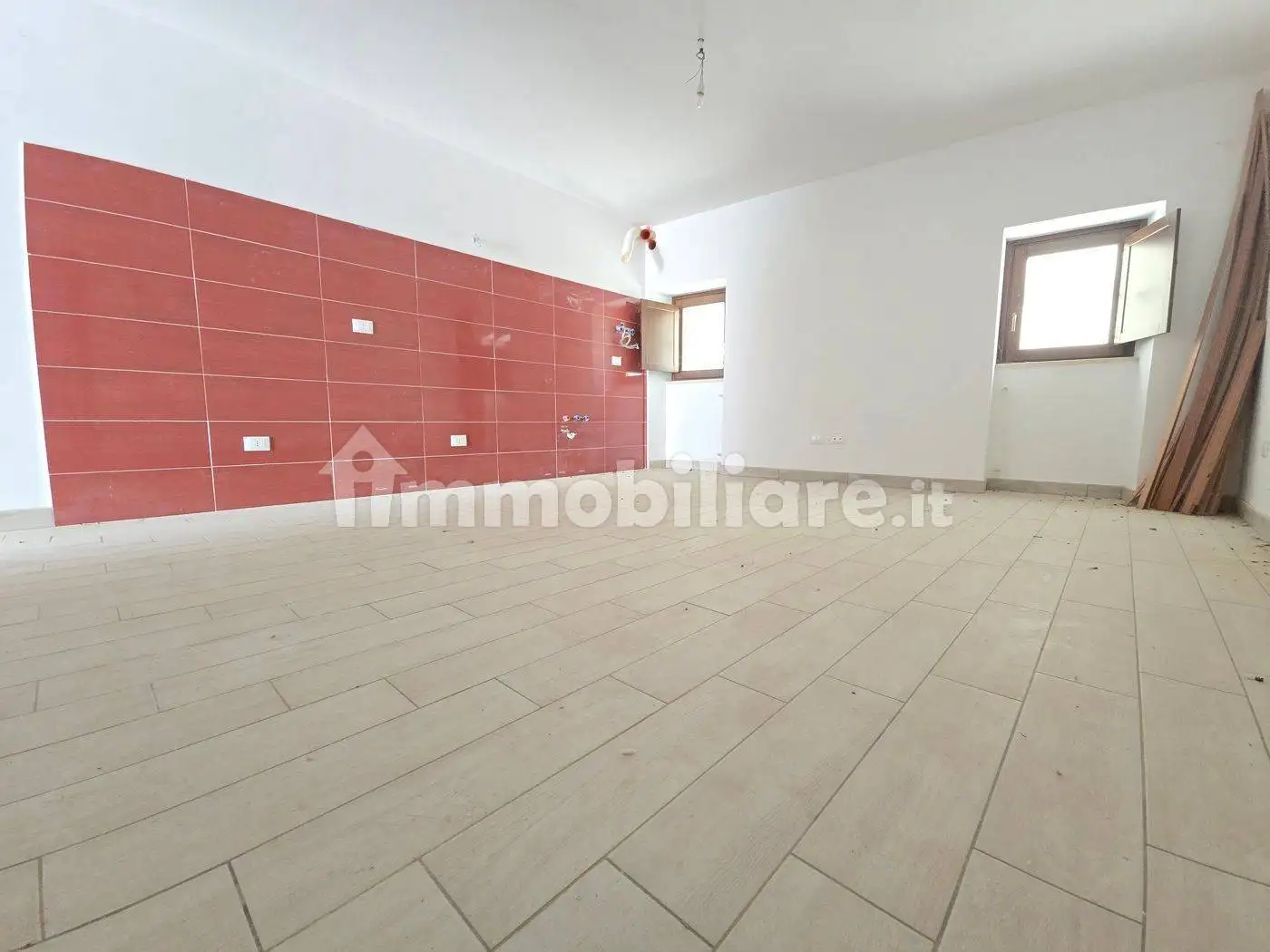 Terratetto unifamiliare piazza Vittorio Emanuele, 12, Centro, Barete - foto 3