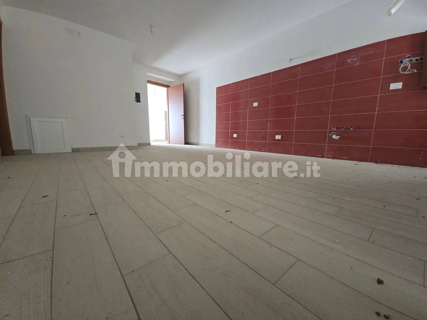 Terratetto unifamiliare piazza Vittorio Emanuele, 12, Centro, Barete - foto 4