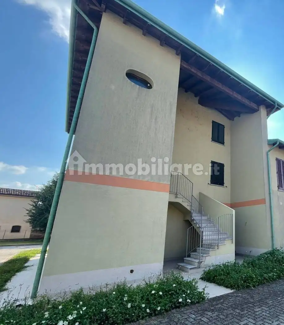 Appartamento in vendita a Casalbuttano ed Uniti