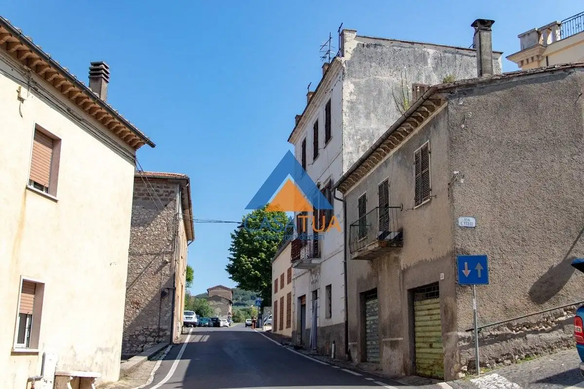 Terratetto unifamiliare via 24 Maggio, Centro, Alviano - foto 4