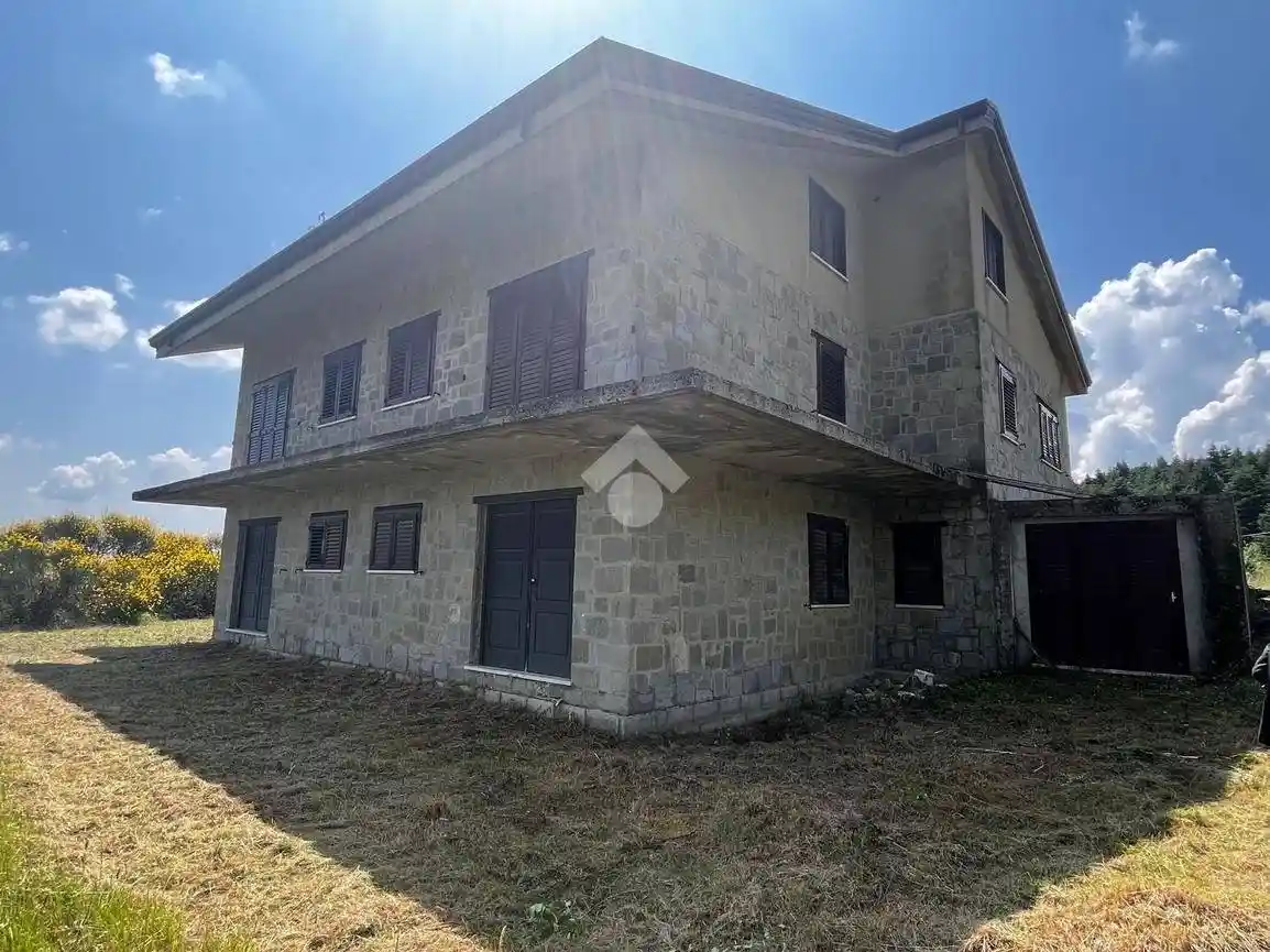 Villa bifamiliare via Poggio d'Oro 350, Potenza - foto 5