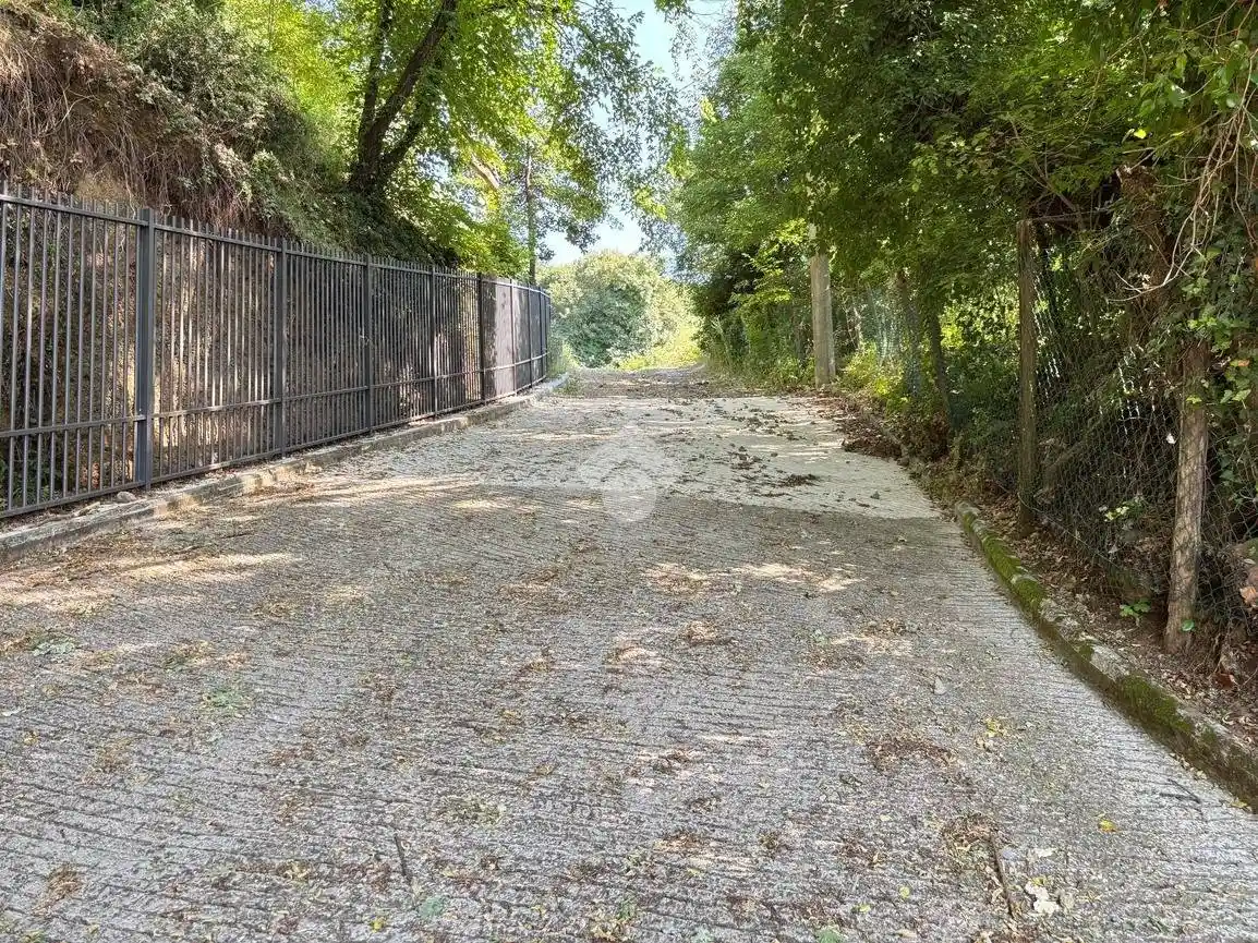 Rustico - Casale in vendita a Monte Porzio Catone