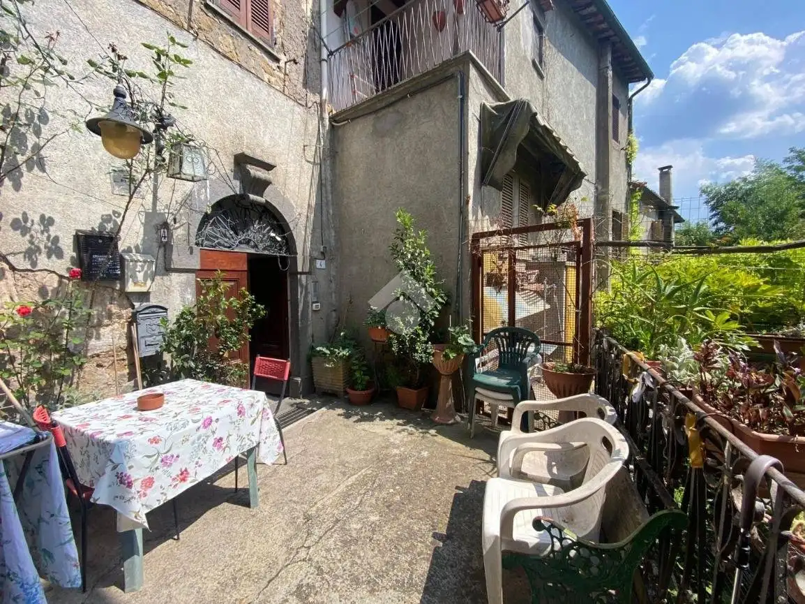 Bilocale piazza del mercato 4, Celleno - foto 3