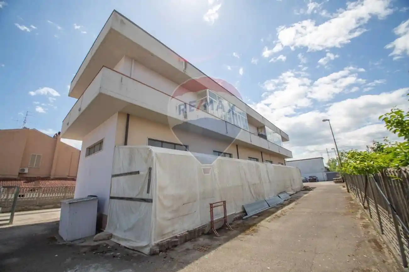 Palazzo - Edificio in Vendita - foto 2