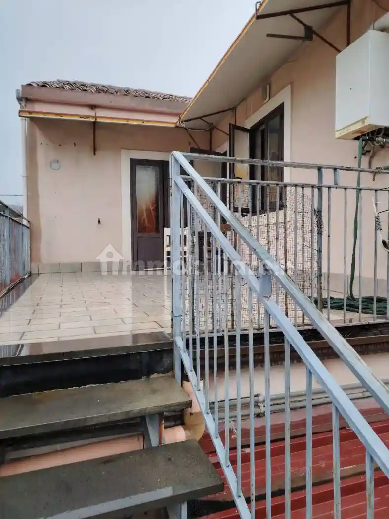 Appartamento in vendita a Pedara