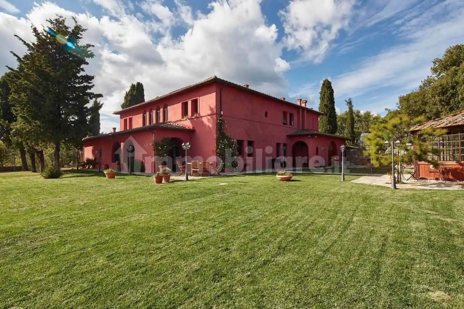 Villa in vendita a Monte San Savino