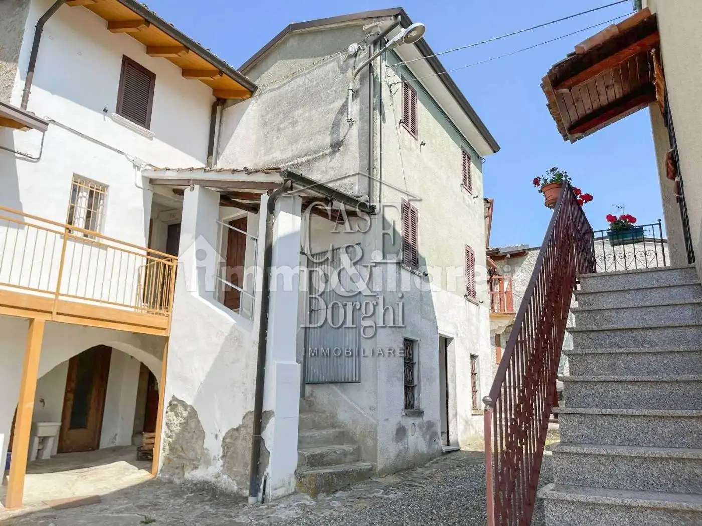 Casa indipendente in vendita a Romagnese