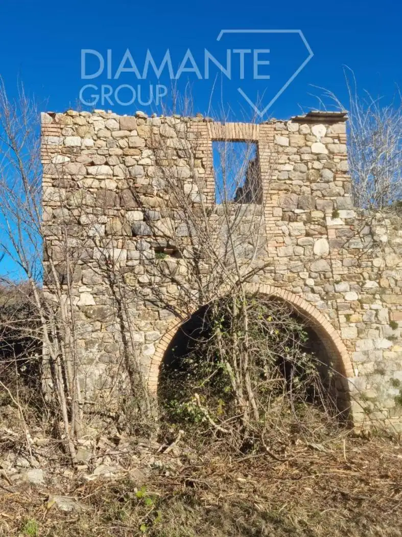 Rustico, da ristrutturare, 450 m², Allerona - foto 2