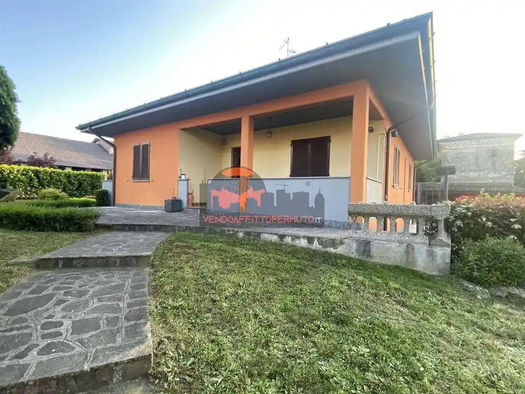 Villa in vendita a Soncino