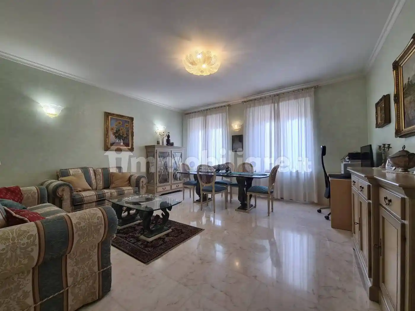 Appartamento in vendita a Modena