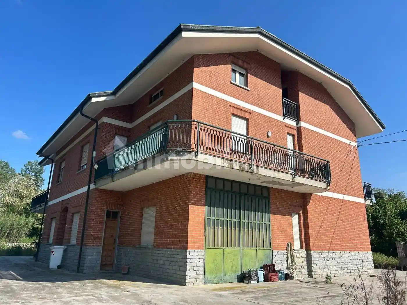 Villa in vendita a Santo Stefano Belbo