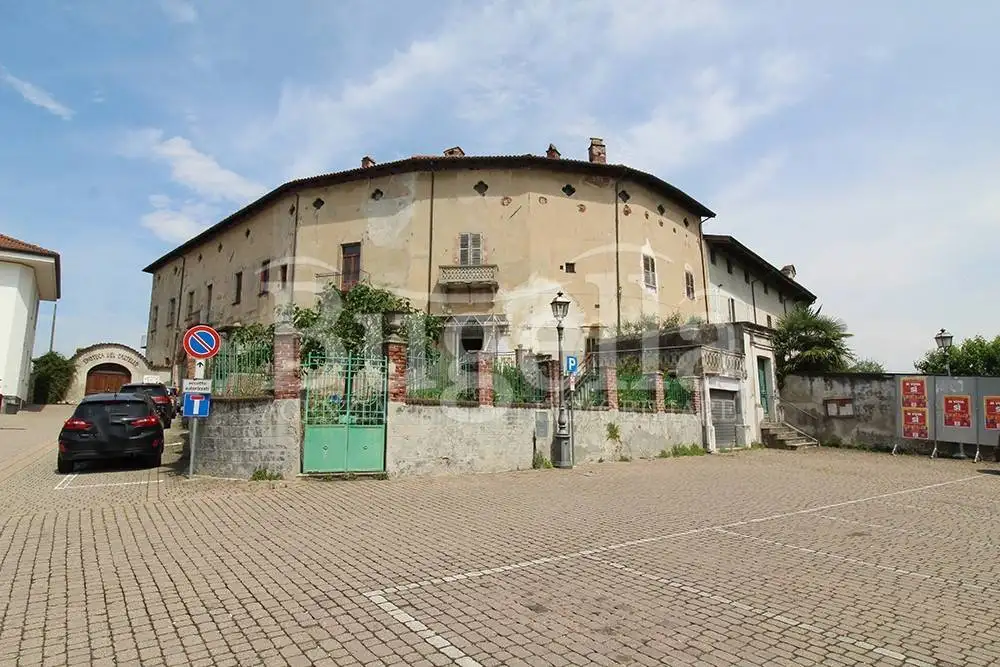 Appartamento in vendita a Alice Castello