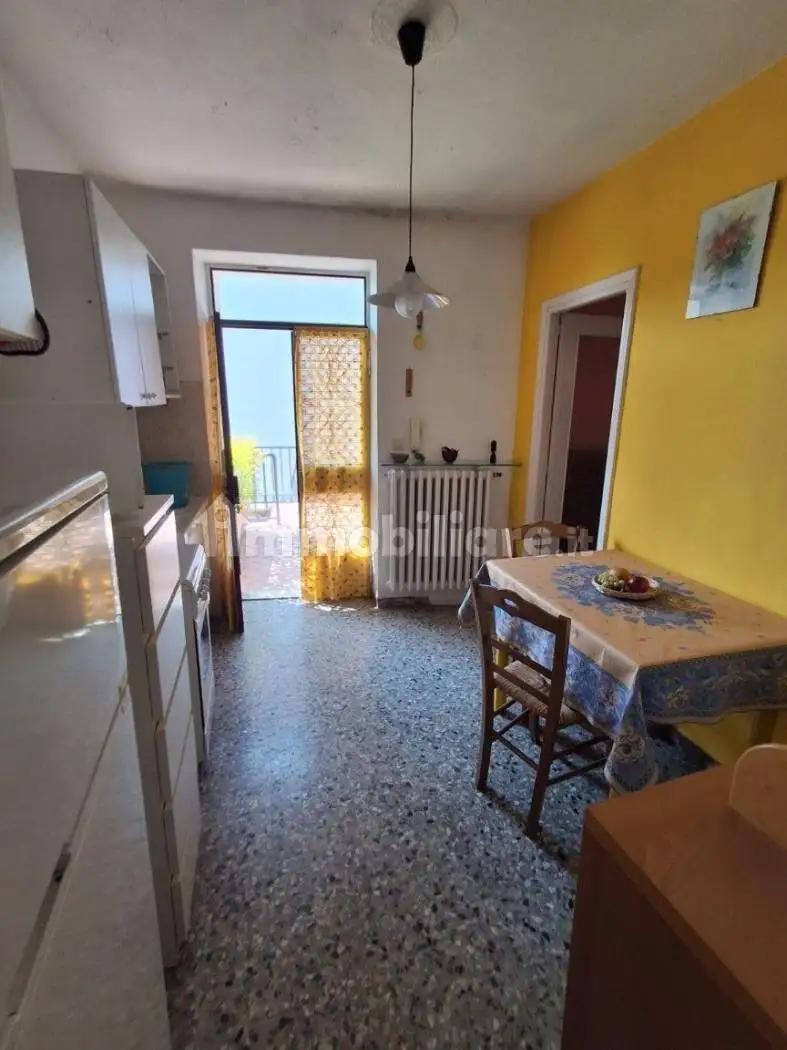 Trilocale via San Secondo, Centro, Castagnole Monferrato - foto 5