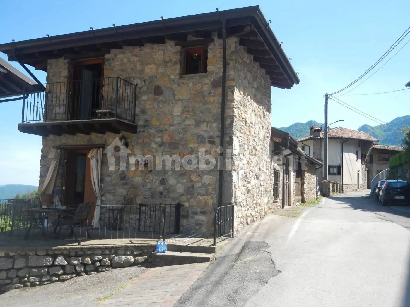 Casa indipendente in vendita a Pertica Alta