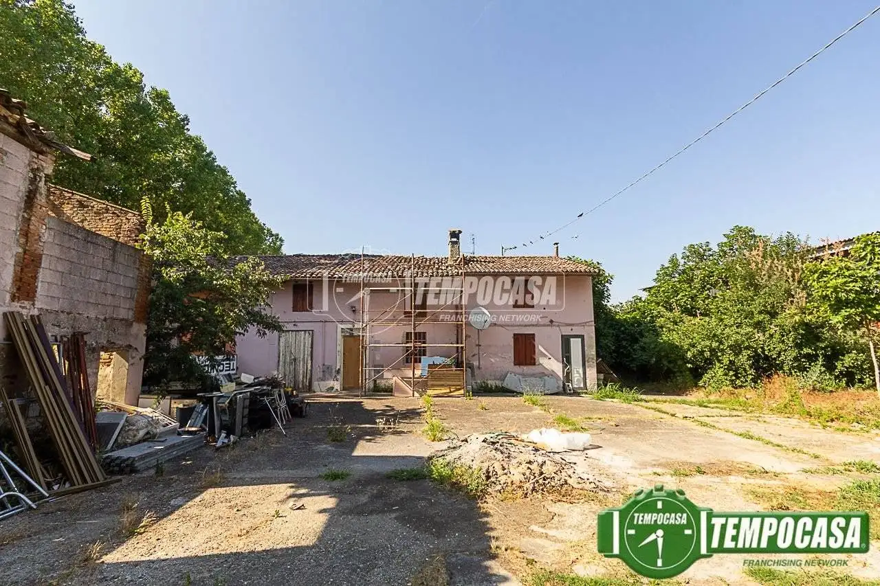 Appartamento in vendita a Caselle Landi