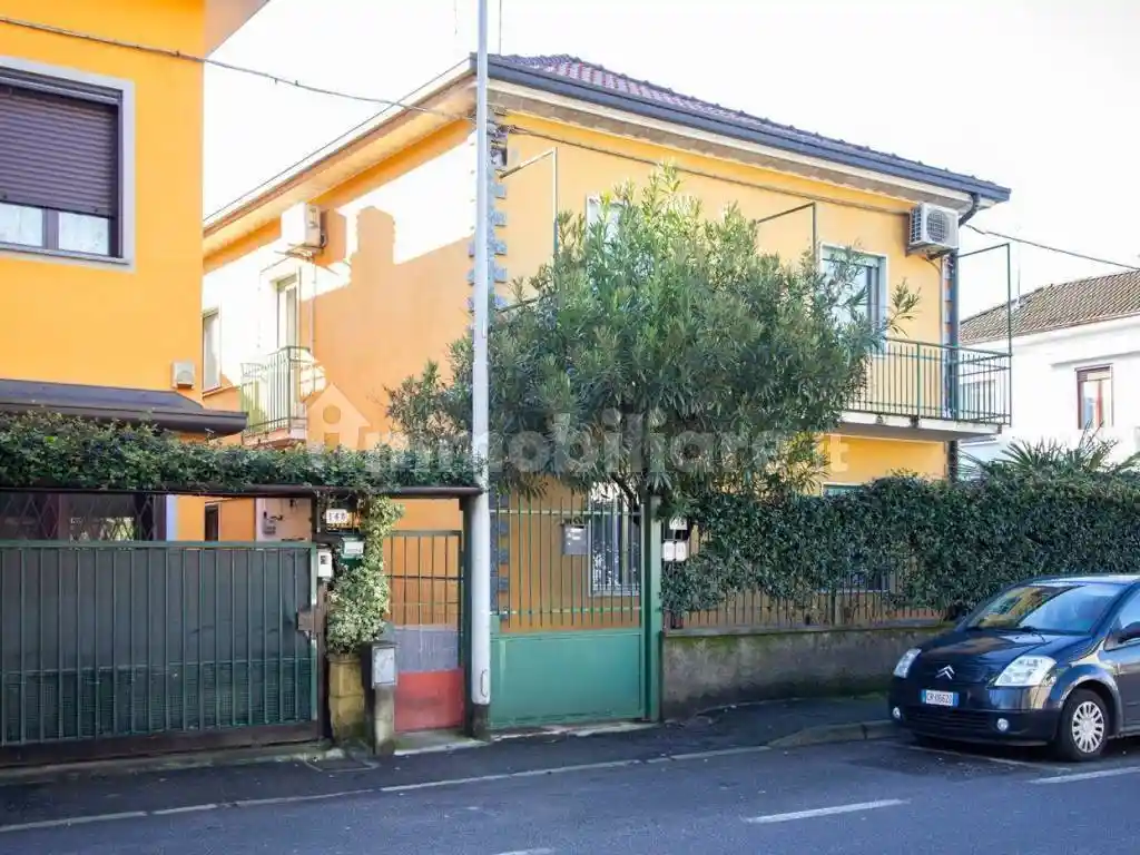 Appartamento in vendita a Senago