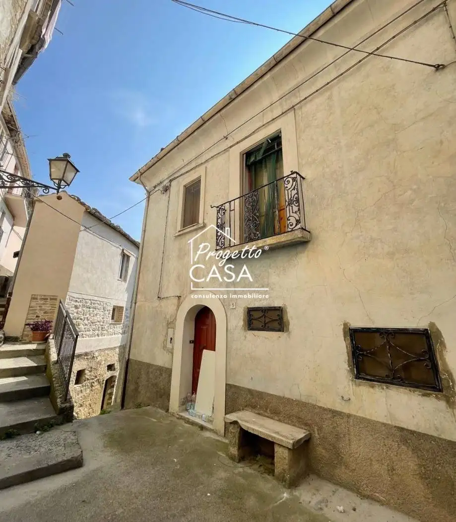 Casa indipendente in vendita a Villa Santa Maria